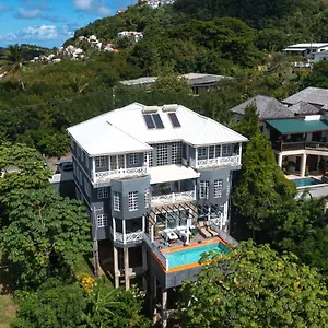  Villa Thompson